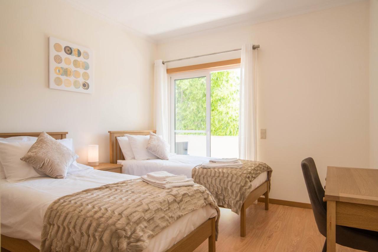 Modern 2 Bed Apartment Armacao de Pera