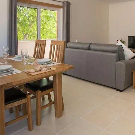 Central Modern 2 Bed Apartment Armacao De Pera Exterior photo