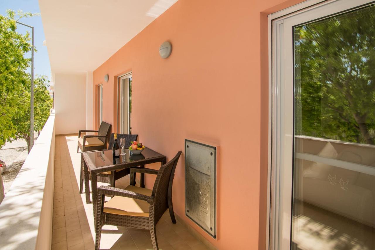 Modern 2 Bed Armacao de Pera