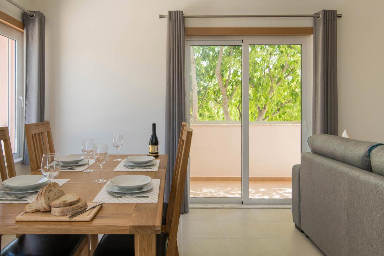 Apartment Modern 2 Bed Armacao de Pera