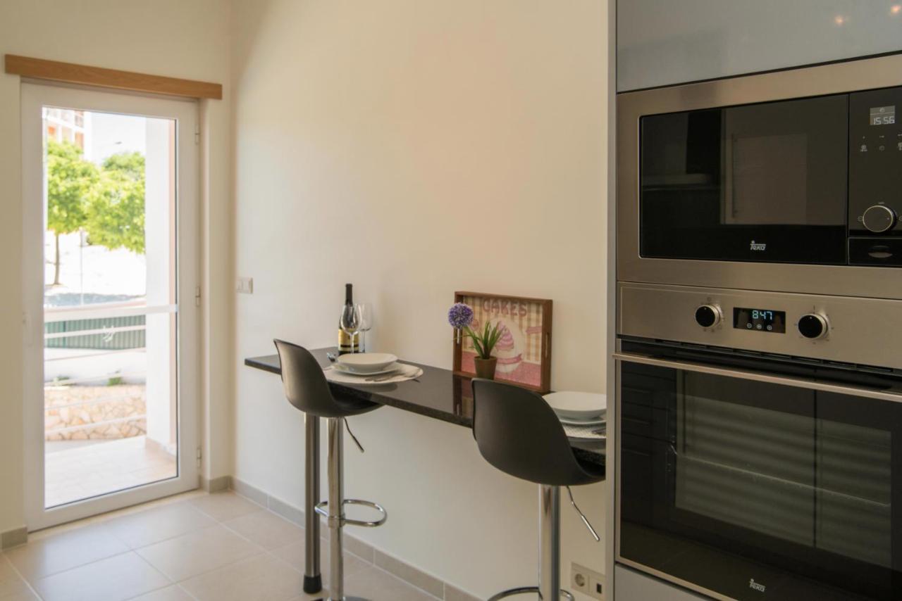 Modern 2 Bed Apartment Armacao de Pera